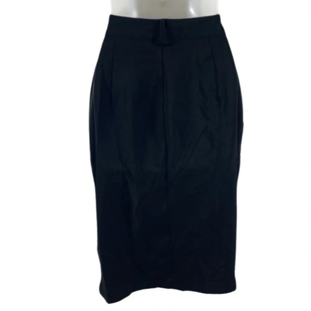 NWT ShowPo. Black Decision Marker Midi Skirt EE14